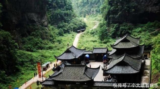 中国“最热门”的两座旅游城市，当地人不屑宰客，游客流连忘返