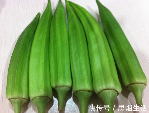 营养|这菜营养很高,大部分人都吃错了,简单烫一烫浇上蜂蜜,香甜爽脆