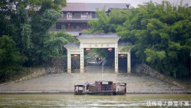 通车|中国“唯一”飘在水上古镇距今400多年，不通车，仿若世外桃源