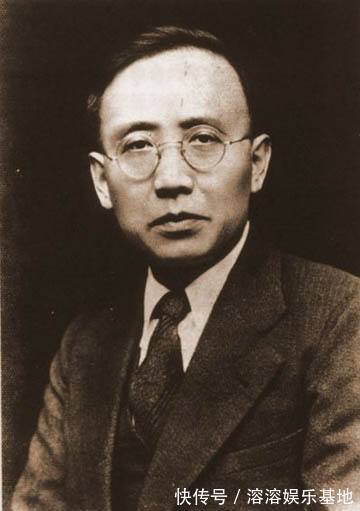 七步诗&曹植写七步诗,郭沫若不服,写了首反七步诗,世人给了一句评价