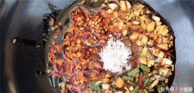 喜欢吃面条的一定收藏,早餐教你在家简单一做,色香味俱全