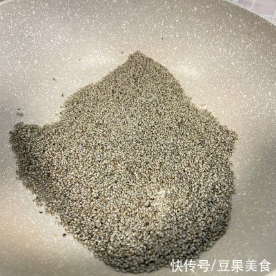 糯米|糯米糍粑你这么做，保证你吃一次想十次