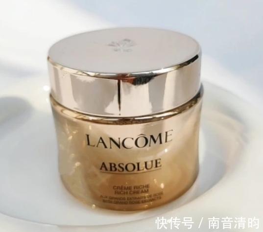 保湿 公认好用的抗老护肤品，从平价到大牌，总会有适合你的，别错过了
