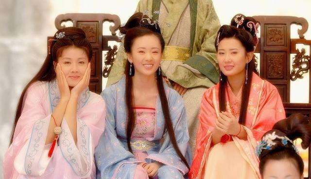 父亲|“南宋先锋女性”李清照自由恋爱、喝烈酒、滥赌、手撕渣男