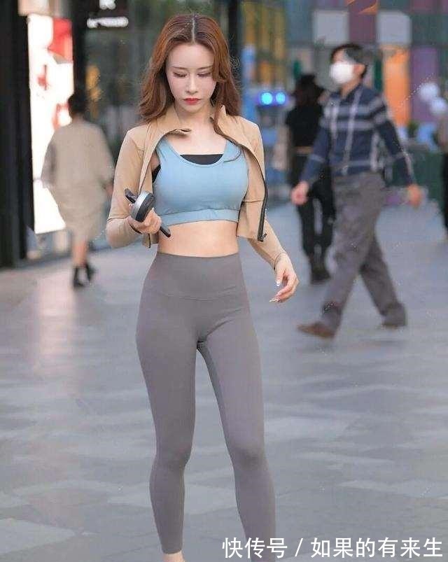 穿搭","m":"ecca4f33d67f685d8bde31d3525bdedf426b7209","nlabel":"stat_3044744915:zm.news.so.com:5LiA54mM5ri45oiP6IOh6KiA,pageType_zmt,glevel_3","ntag":"tfashion;sfashion_时尚;kfashion_1:时尚;kfashion_1:穿搭;kfashion_1:打底裤