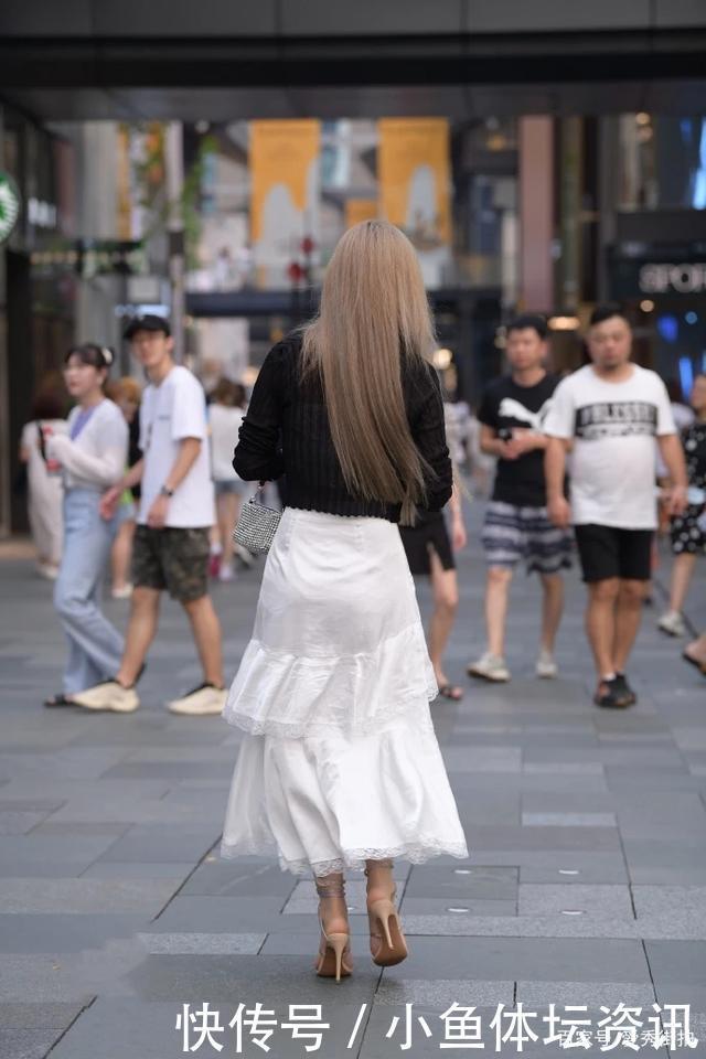 白色|高高瘦瘦的白色长裙美女