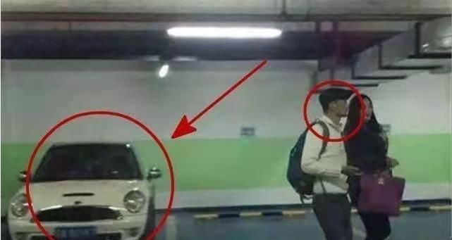 从一夜爆红到前程尽毁,“现出原形”后的阿宝,令观众难以接受