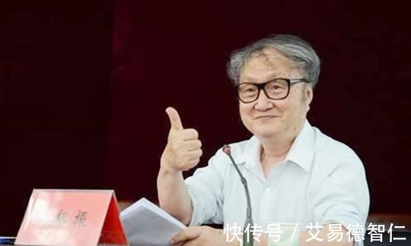 康震|康震、王立群、董卿因“停车坐爱枫林晚”引专家质疑,谁对谁错?