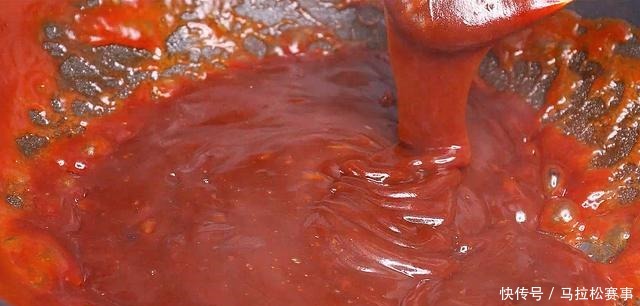 想吃甜面酱不要买,教你在家做,1元成本能做1碗,拌啥都好吃!