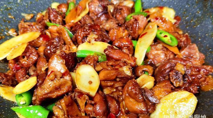 秀厨娘|三伏天,要多吃此肉,蛋白质比牛肉高,一斤不到4元,家家吃得起