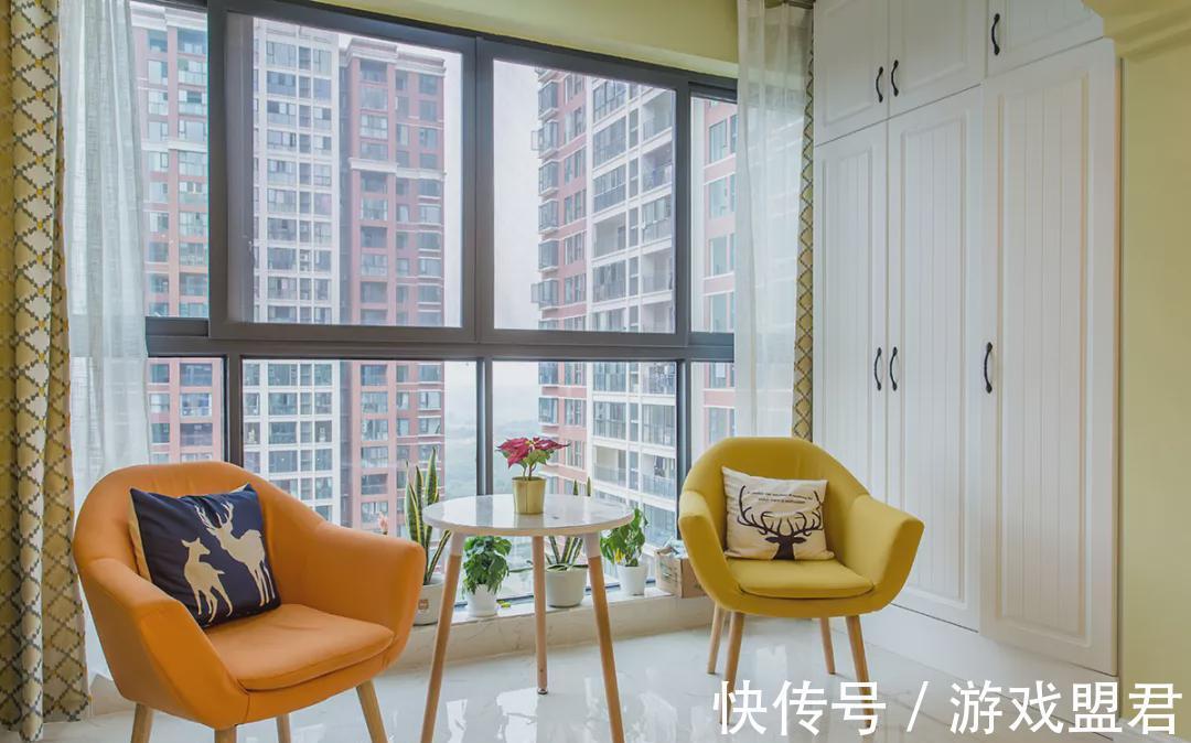 隐形晾衣架|别人家颜值爆表的休闲区阳台,衣服到底是怎么晾的?