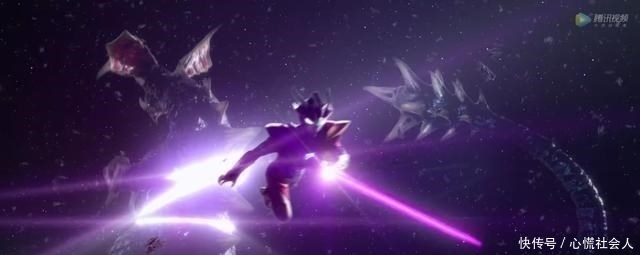 公开|奥特曼公开三张街机卡:德尔塔手持贝利亚魔剑,光辉赛罗霸气登场