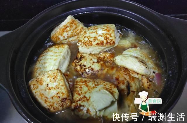 豆腐和此绝配,焖一焖鲜香嫩滑,做一锅连汤汁都不剩,便宜又营养