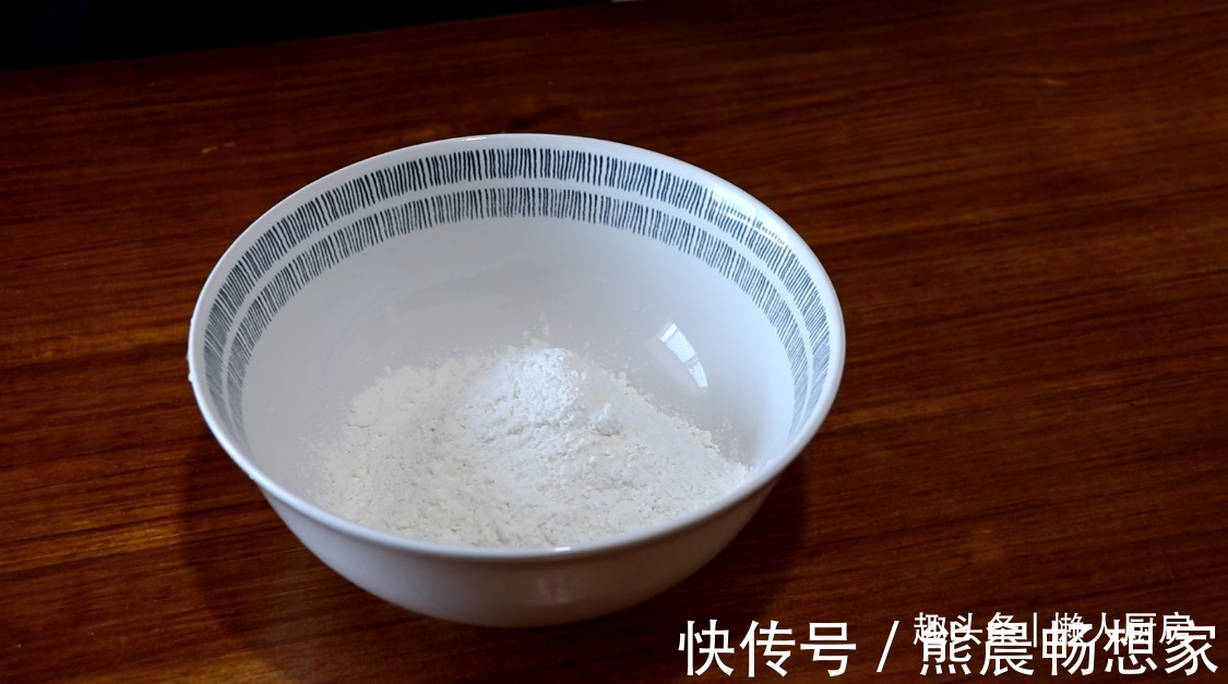 早餐饼|红糖饼不用发面,还会流心,吃在嘴里会爆浆