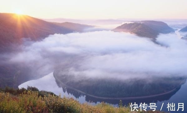 巨蟹|7天后，梦想成真，桃花朵朵，财运上涨，幸福美满的3大星座