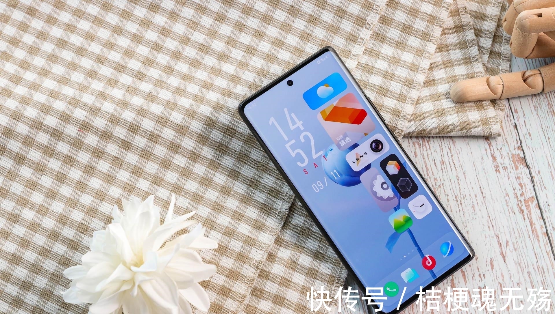 x70|首发V1自研芯片，vivo X70 Pro+影像大爆发