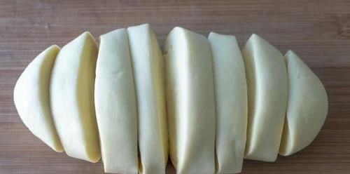 面条别再手擀了,用4根筷子做面,不用擀不用抻,劲道弹牙超过瘾