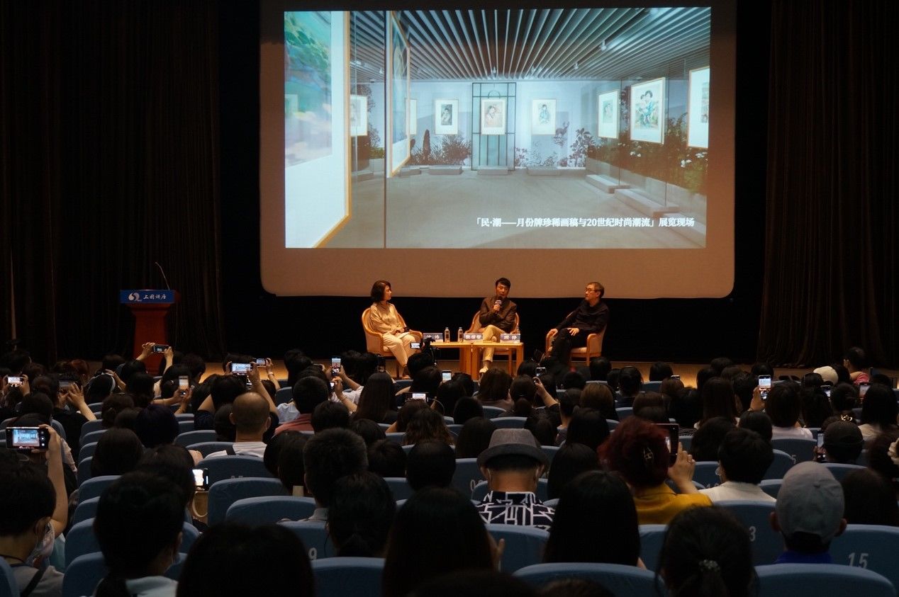 罗伯特|除了“情歌王子”，张信哲竟然还是位“深藏不露”的……