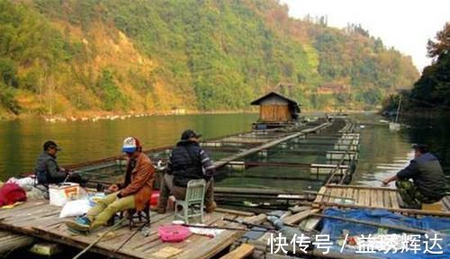 翘嘴|如何钓到米级大翘嘴?带漂筏钓就很容易,钓组可以这样搭配!