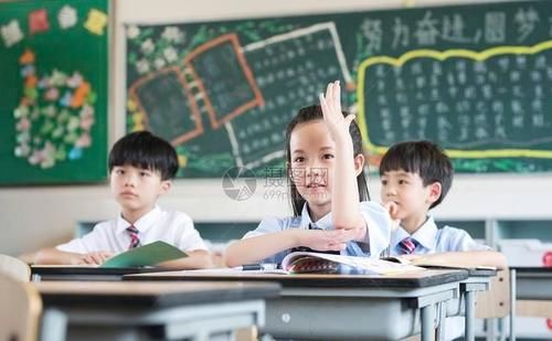 小学的学习成绩重要吗？如果学习成绩中下，中学后能赶上吗？