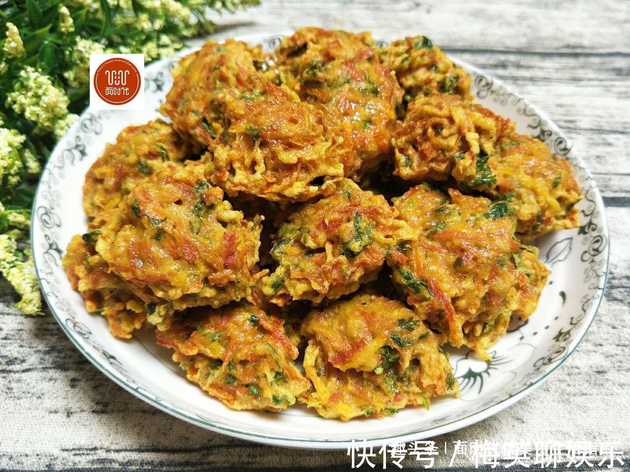 酥软|我炸的丸子,香脆酥软,怎么吃都不腻,边吃边炸,端上桌都快没了