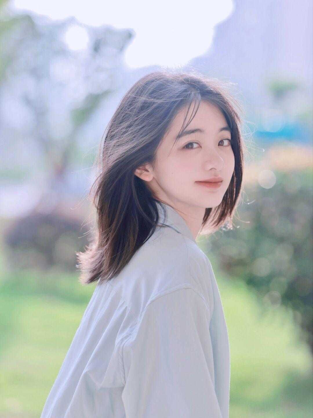 气质|30岁到40岁的女性,这样穿日系风高级优雅,气质与众不同美