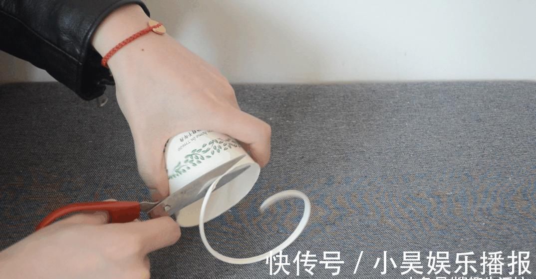 纸杯|一次性纸杯别再扔了, 改造一下放客厅有大用处, 家家户户都用得着