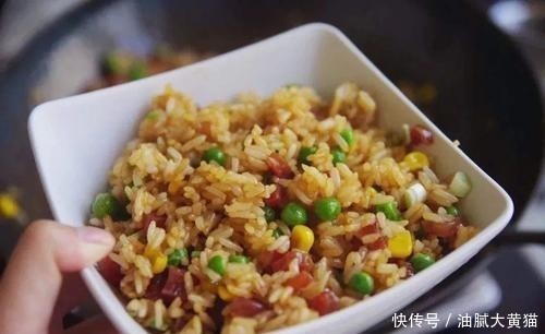  提醒|医生提醒：衰老快的人，这几种食物要少吃，不然皱纹“欢喜”