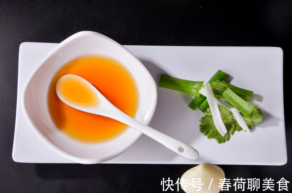 香油|买香油,别管啥牌子,拿手上晃晃便知真假,再也不怕买到勾兑的了