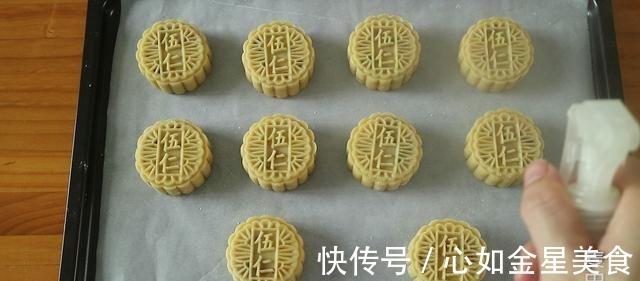 月饼|这款五仁月饼太香了,传统做法味道经典!