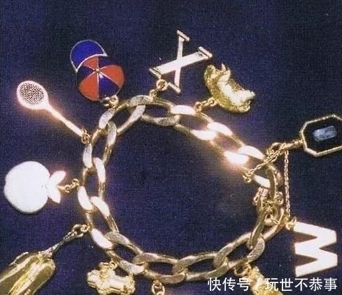 查尔斯|戴安娜婚戒平淡无奇，卡米拉婚戒是无价之宝，查尔斯送礼太偏心了