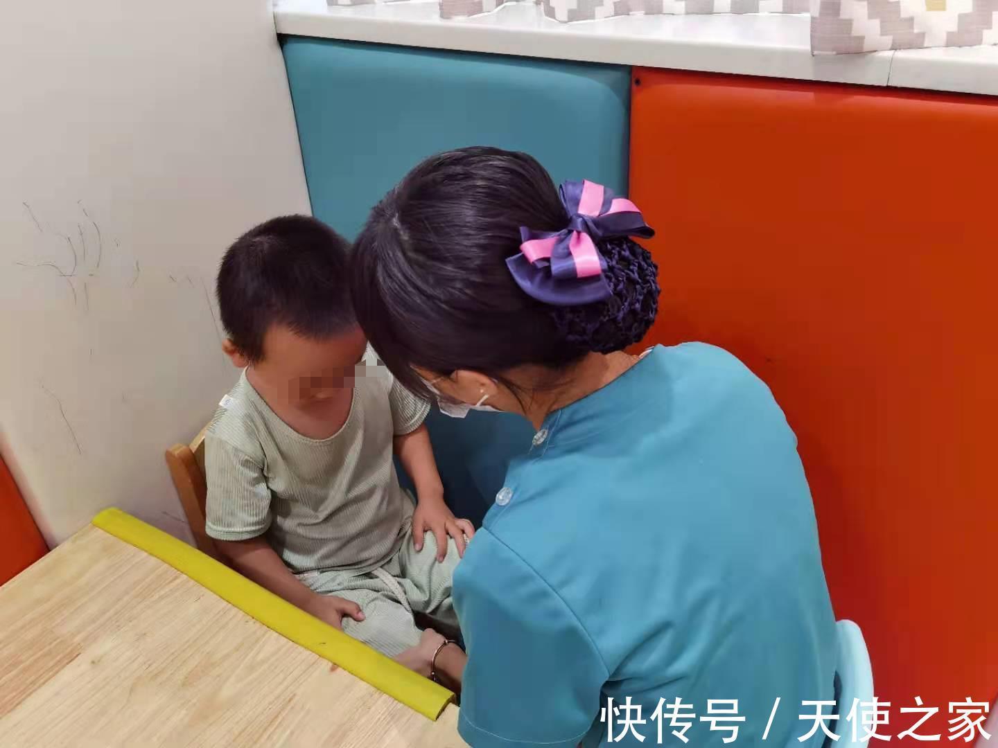 张妈妈|天使讲堂:星孩不懂社交，原来还可以这样引导！