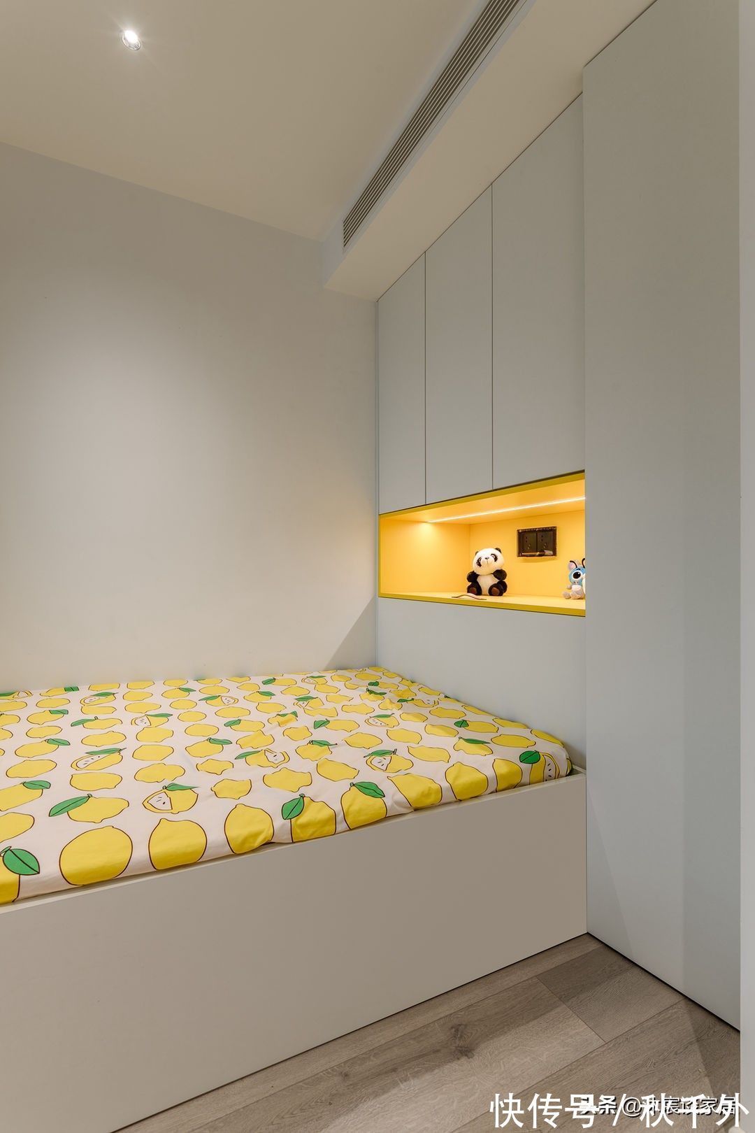 沐宸|越来越多年轻人选择客厅不装电视,还真别说,这样的家出彩又实用