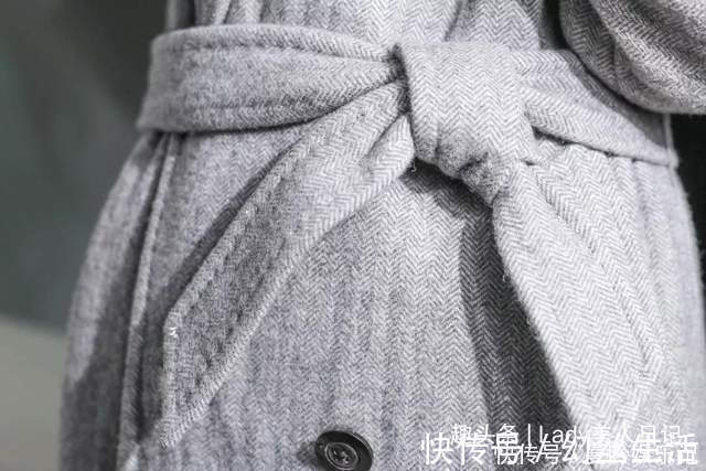风衣后面的腰带怎么系有6种系法,可能你一种都还不会!
