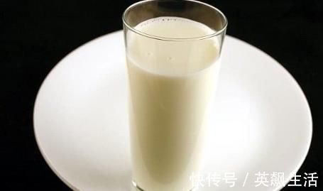 补充雌激素|雌激素分泌减少，头部显而易见！若出现3种异常，赶紧补充雌激素