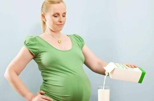 怀孕期间|孕期多吃这6种食物，不仅可以安胎，还有利于胎儿的发育和生长