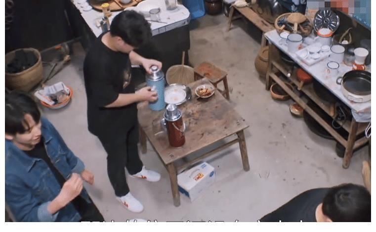 下期维嘉带队来向往5,嘉宾吃饭如流水席,预告精彩连追3遍不停