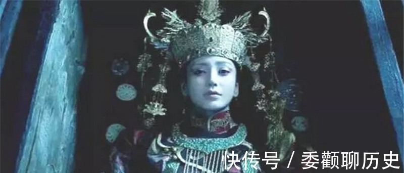 古墓中的长明灯为何千年不灭,其中有何玄机?背后真相让人心惊