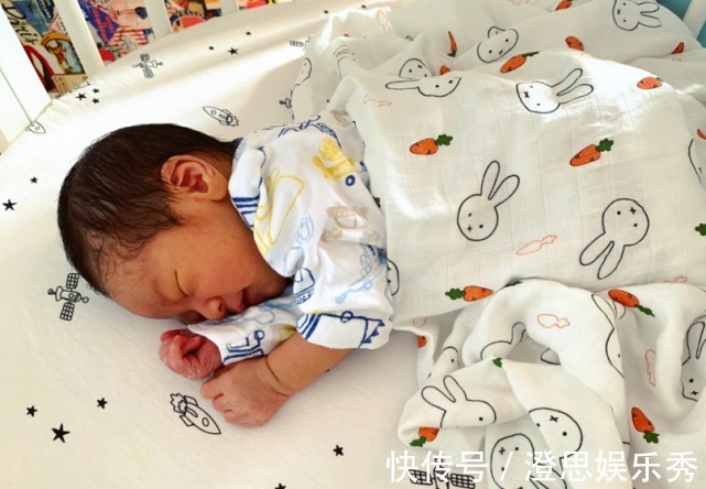 睡眠时间|3个信号说明宝宝处于“猛涨期”,喂养要跟上,别耽误了娃发育