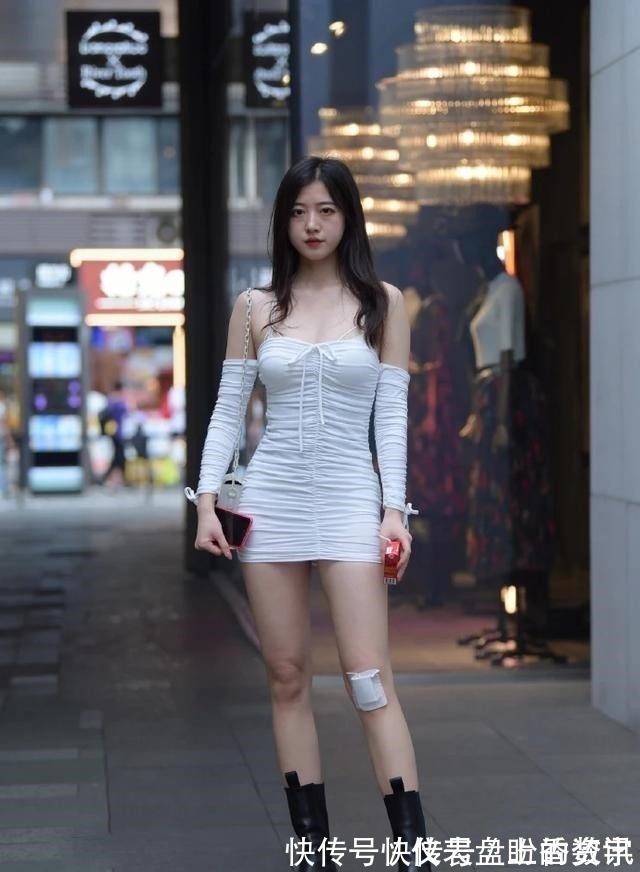 穿搭 白色包臀裙这样穿搭,性感养眼,洋气时髦,还显得干练!