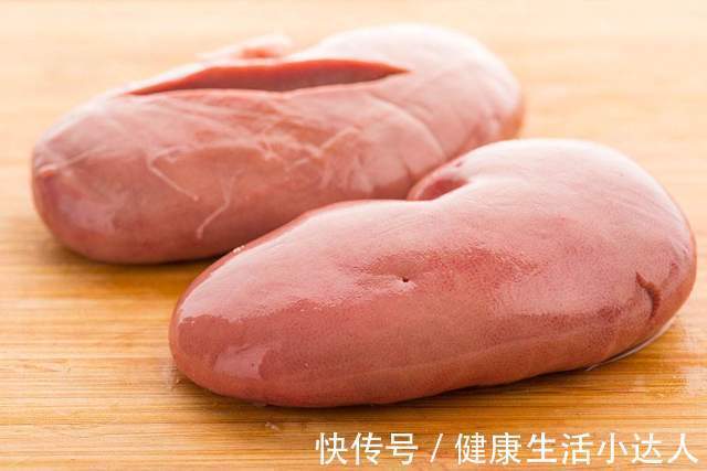 碳水化合物|血脂高了危害大，提醒：一旦臉上出現3種變化，要注意忌口了
