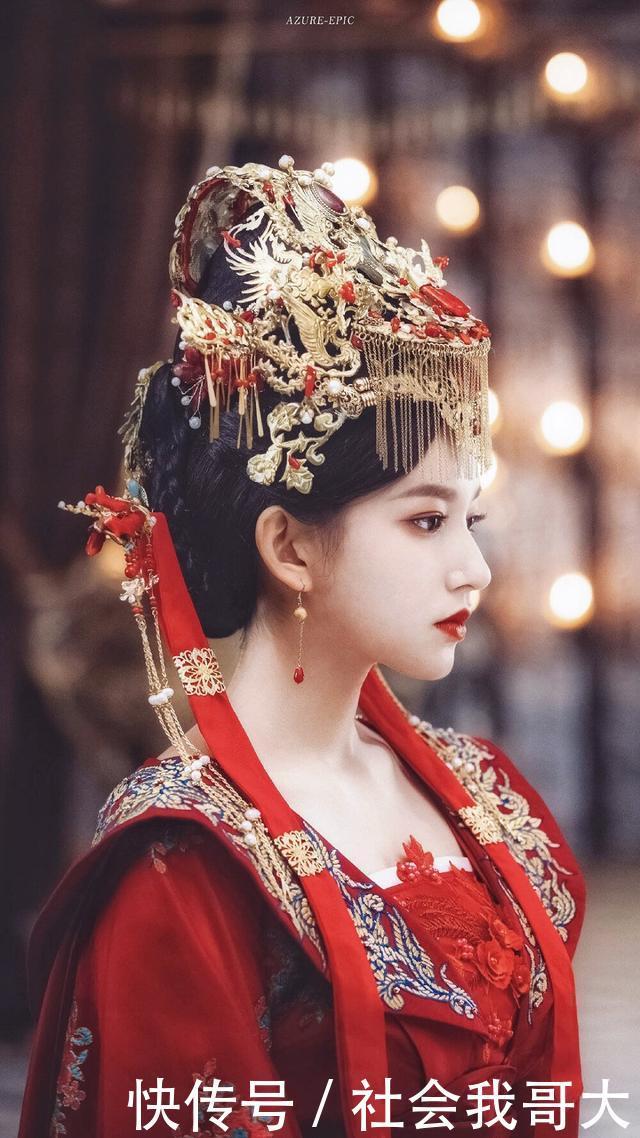 有这几个特征的女生,一般被称为“古典美”,穿上汉服更好看