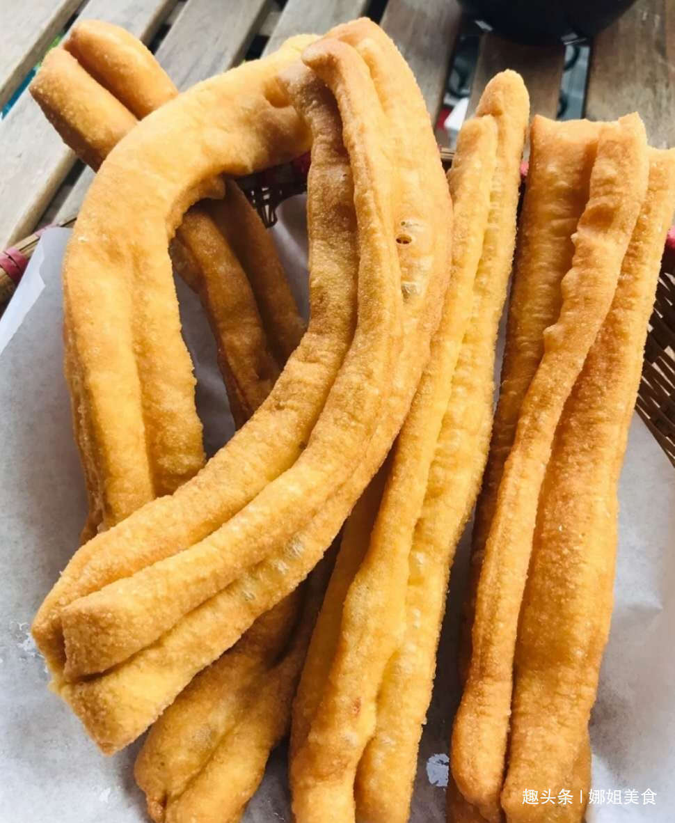 想吃油条不用买了，不用油炸，香脆可口，好吃不上火，孩子特爱吃