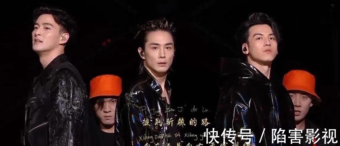 《披荆斩棘的哥哥》打破综艺僵局，成团后友谊延续，感情很好