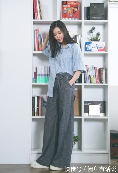 知性|王石小30岁娇妻越来越富态,穿开叉旗袍身材挺有韵味,阔太范十足