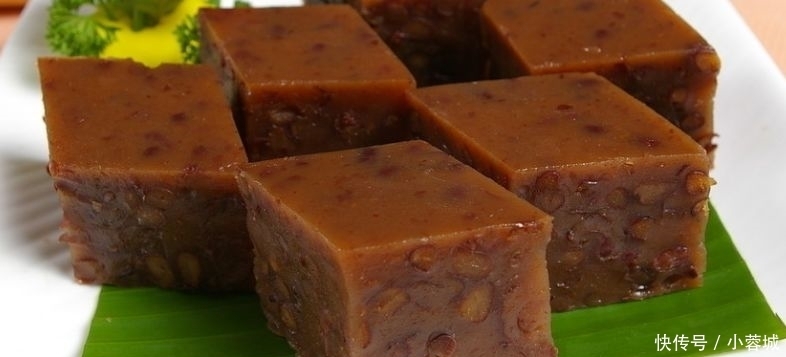 常见|大妈校门口卖糕点,3元一个,很多家长都在买,现在已经不常见了