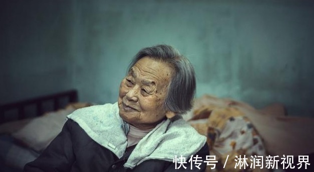 父母|女儿带30万嫁妆远嫁,5年后亲妈患癌,女婿花几百万救人,真感人