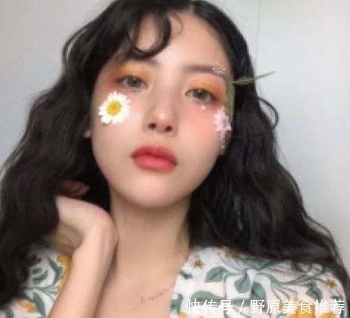 青春期|青春期女生如何让眼睛“变大”3个“小妙招”,校花也抢着学