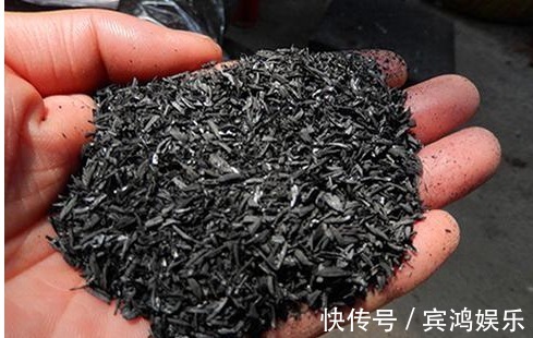 盆栽|花盆里加点它,盆栽20年不烂根,叶绿花艳根肥壮,不用上肥料