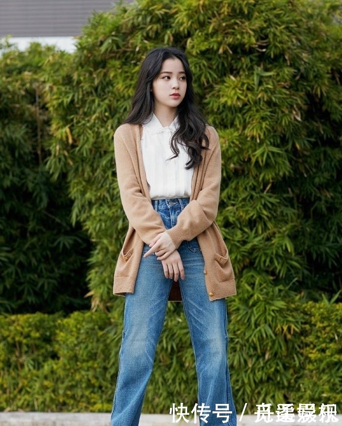 “针织衫+衬衫”才是今春的王牌叠穿CP时髦又高级,明星也上头